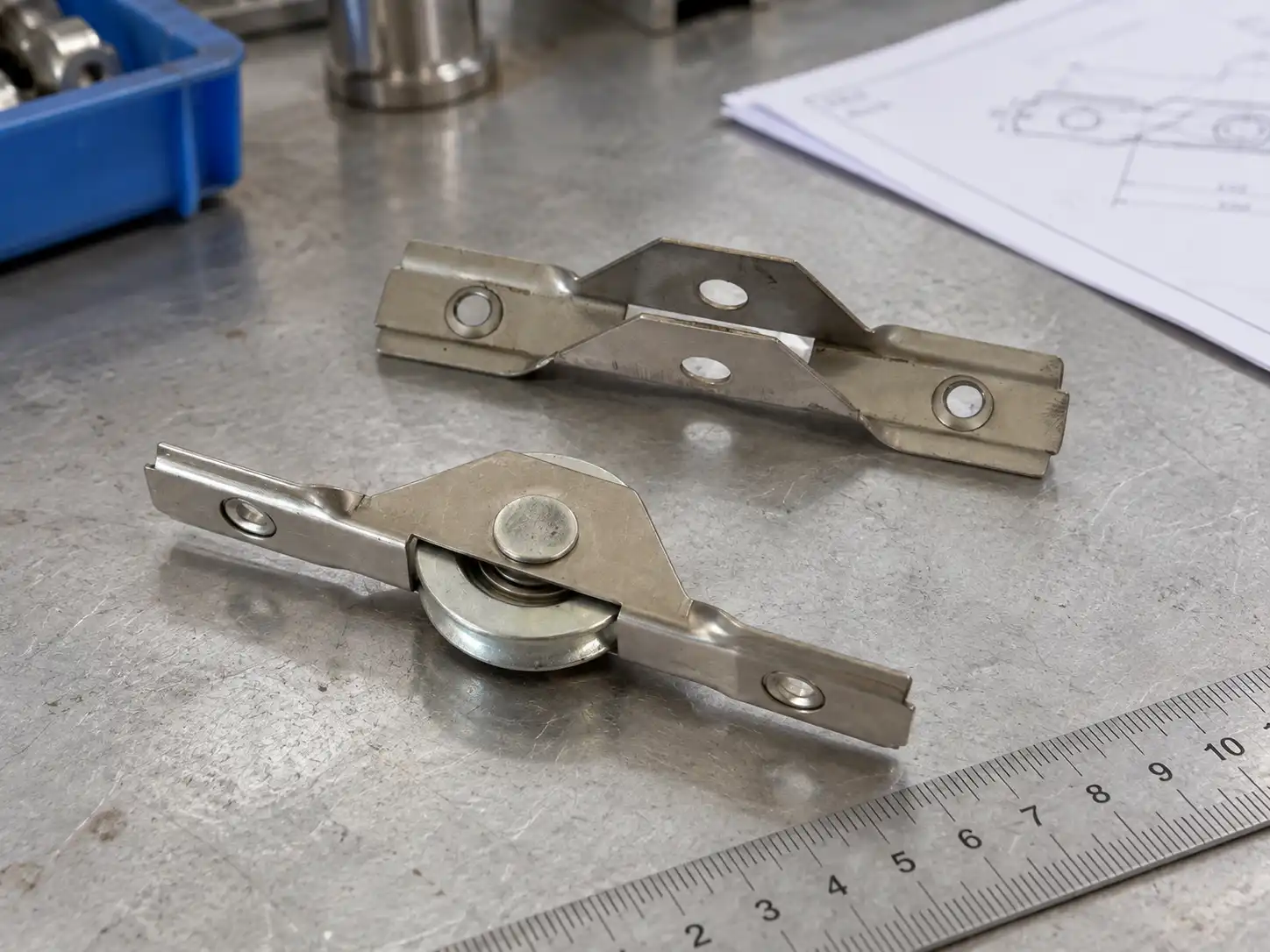 Customer 2D drawing used to develop a custom sliding roller assembly