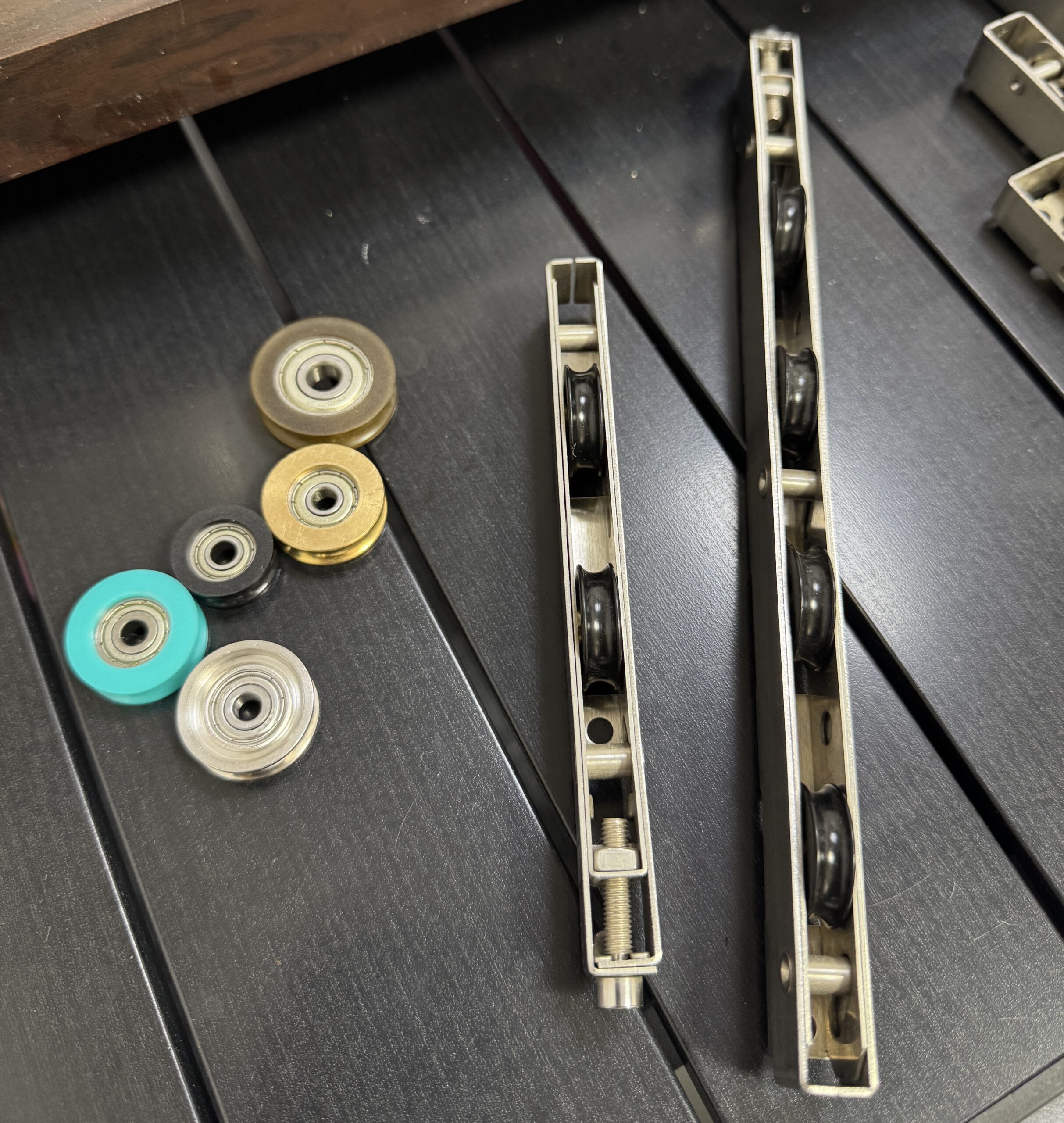 Custom bearing roller materials including plastic coated and metal outer ring options